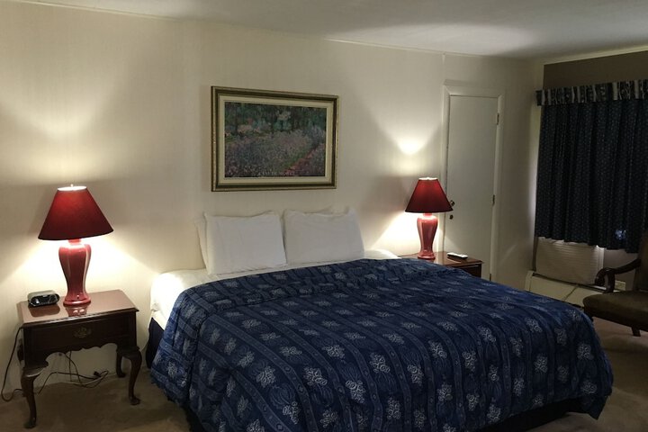 Room 51 of 81