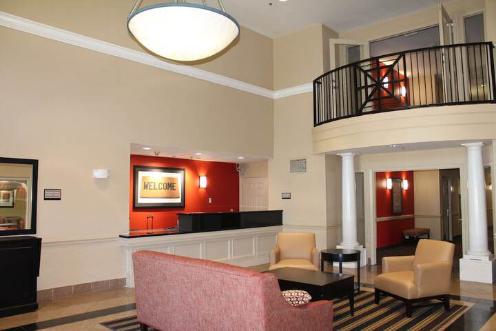 Hotel Interior 9 of 36