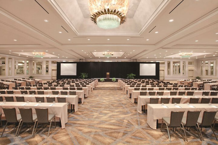 Hyatt Regency Birmingham-The Wynfrey Hotel