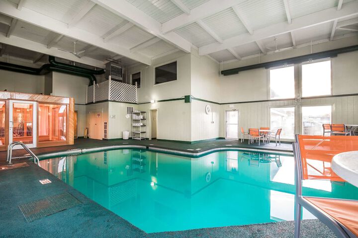 Pool 5 of 29