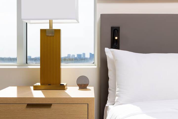 Room 15 of 63