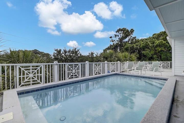 Pool 4 of 45