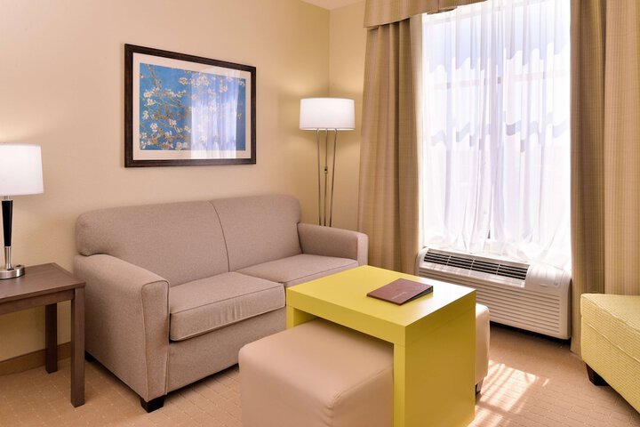 Room 45 of 80