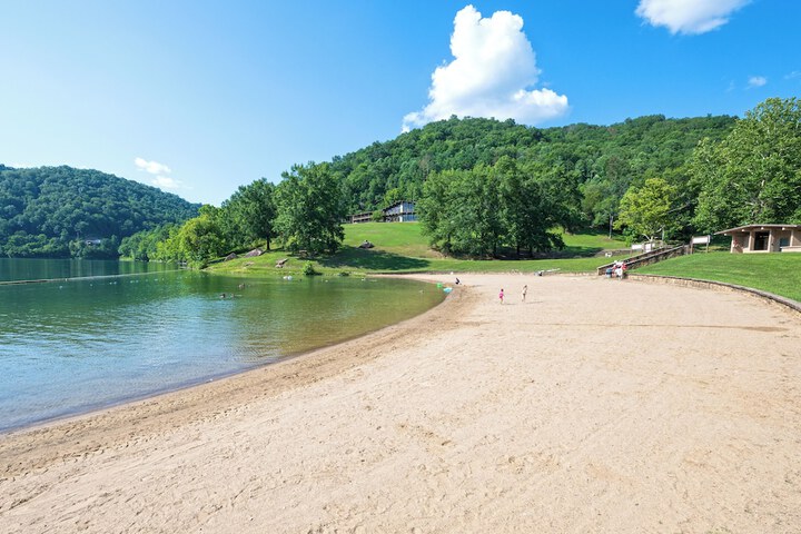 Buckhorn Lake State Resort Park