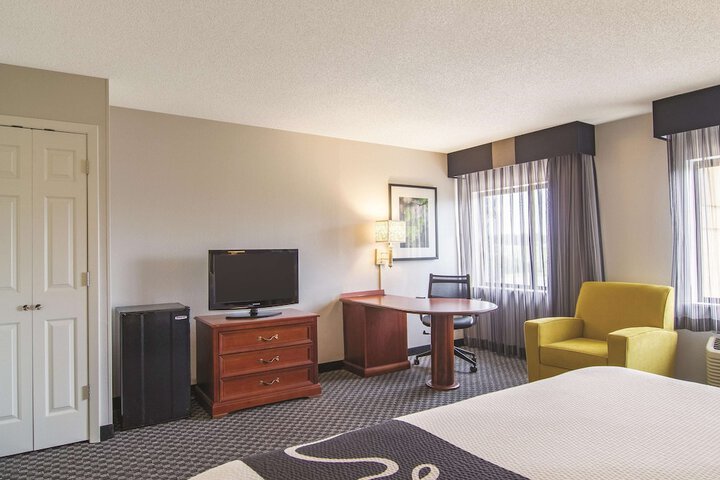 Room 22 of 28