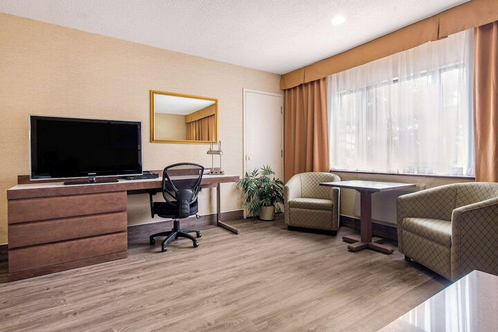 Room 34 of 52