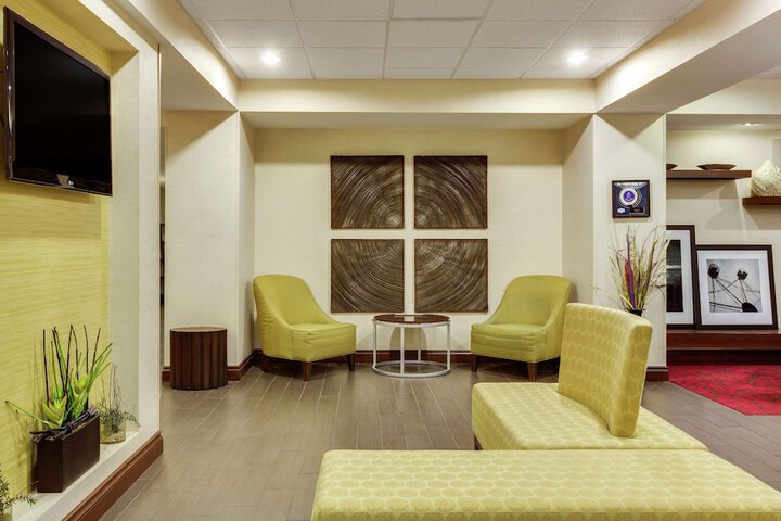 Hotel Interior 9 of 35