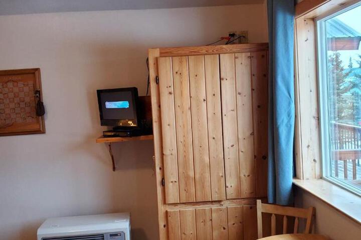 Denalis Alaskan Spruce Cabins