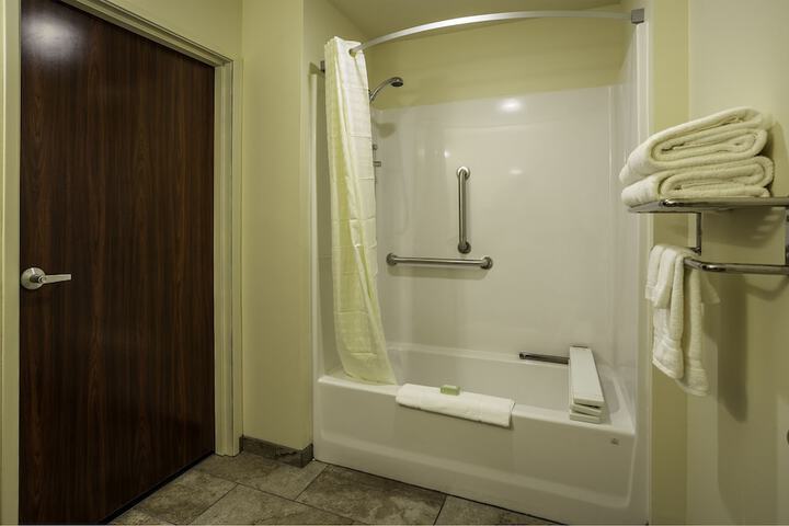 Cobblestone Inn & Suites - Brookville