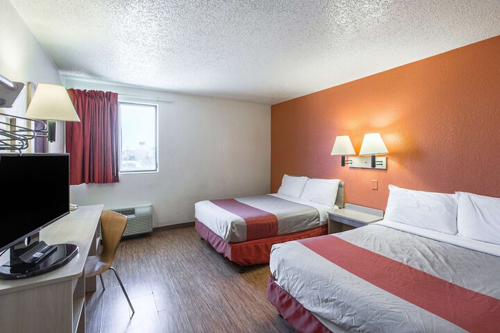 Motel 6 Council Bluffs IA - Omaha East