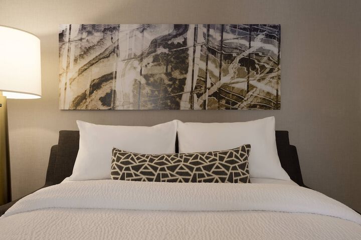 Room 20 of 27