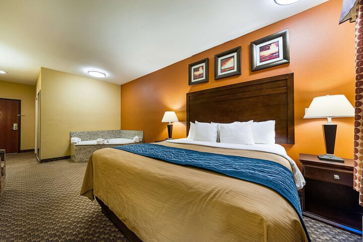 Room 13 of 46
