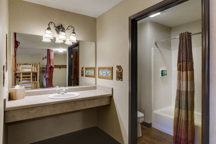Room 14 of 44