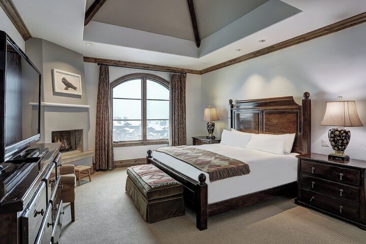 Room 187 of 450