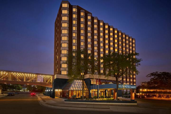 Hotel 2 of 62