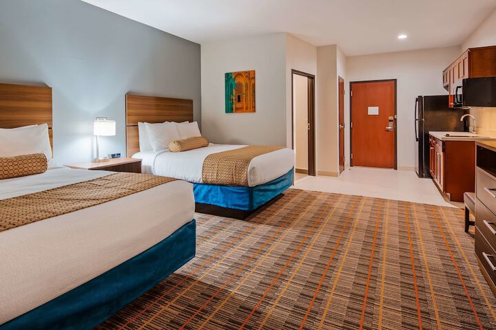 Room 14 of 27