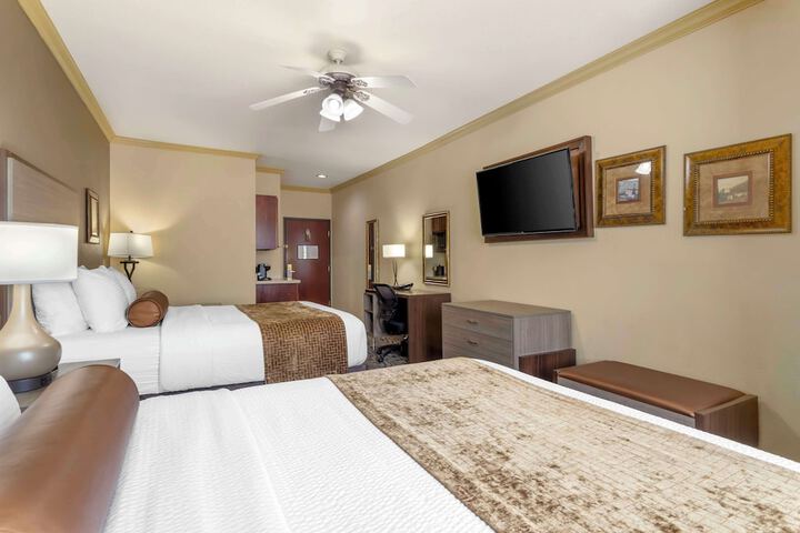 Room 21 of 35