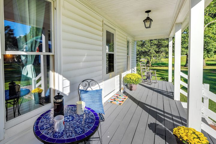 Tranquil Cottage in Virginia Countryside w / Pond!