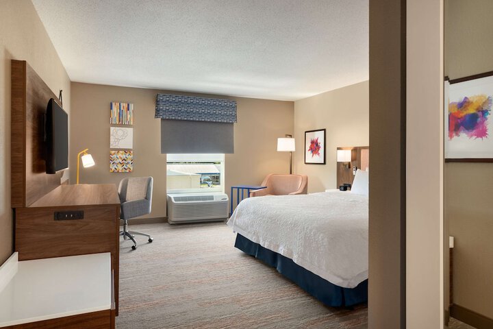 Room 8 of 29