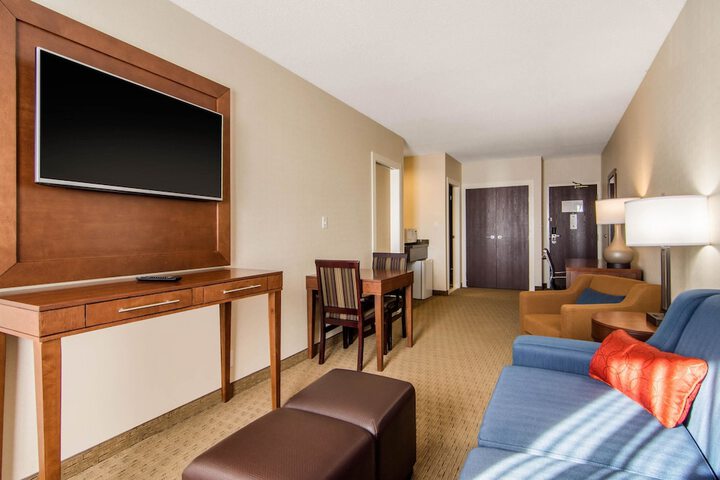 Room 27 of 58