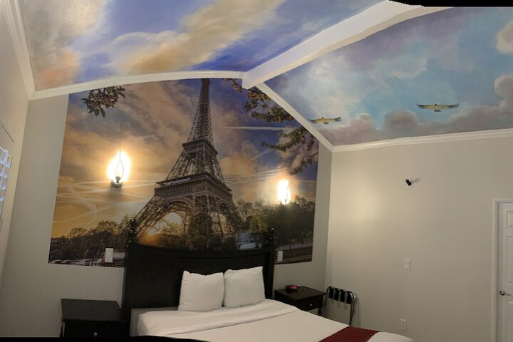 Room 31 of 36
