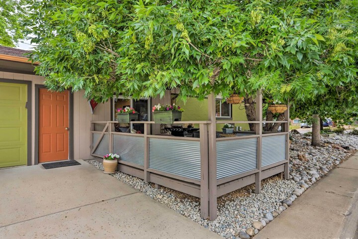 Colorado Cowboy Cottage: 12 Mi to Downtown Denver