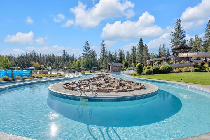 Pool 14 of 82