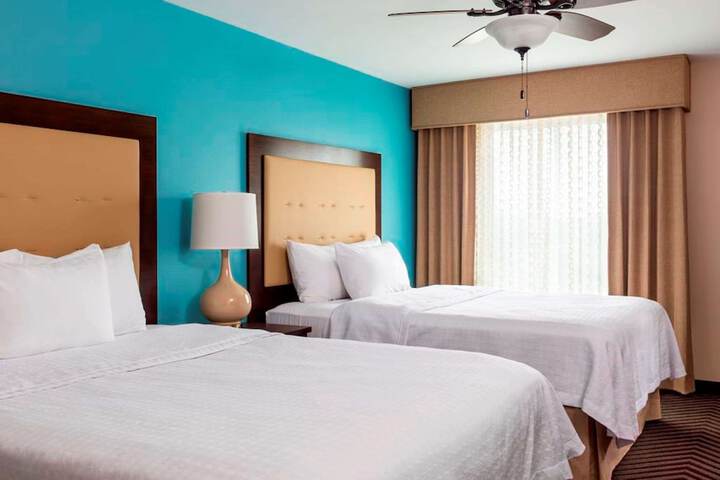 Room 11 of 21