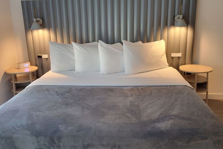 Marina Square Suites