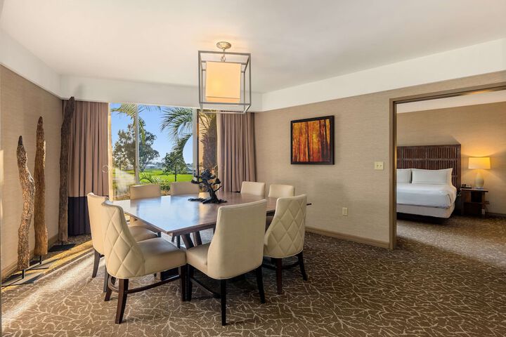 Room 93 of 141