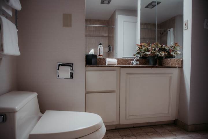 Room 10 of 43