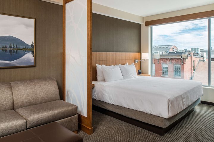 Hyatt Place Portland Downtown - Old Port Square