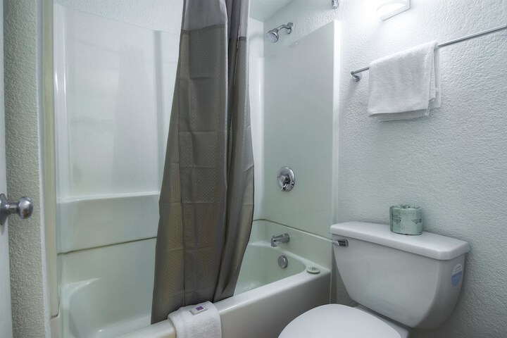 Motel 6 Rancho Mirage CA - Palm Springs