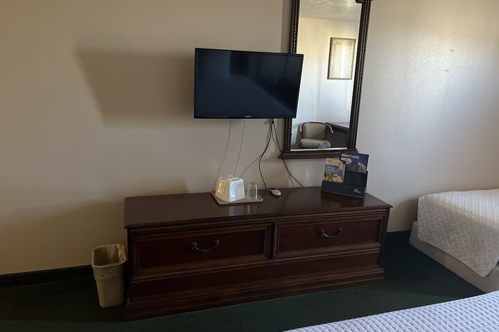 Room 21 of 36