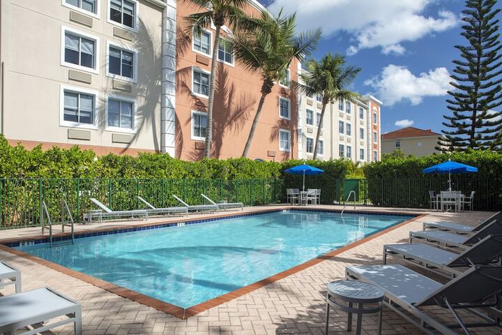 Pool 3 of 14