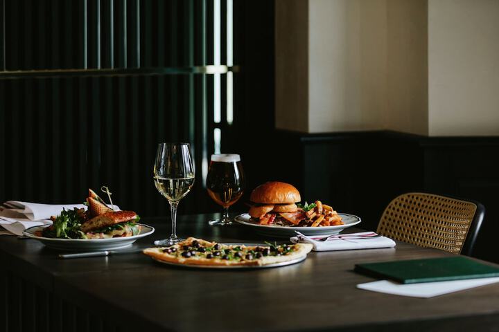 Dining 50 of 87