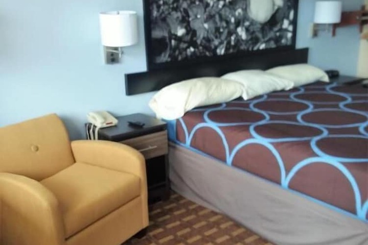 Super 8 by Wyndham Ocean Springs Biloxi