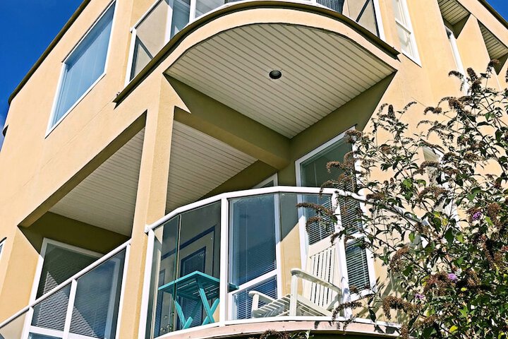 Hotel 8 of 194