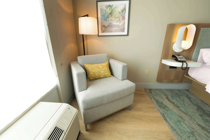 Room 30 of 58
