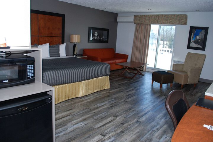 Room 20 of 34