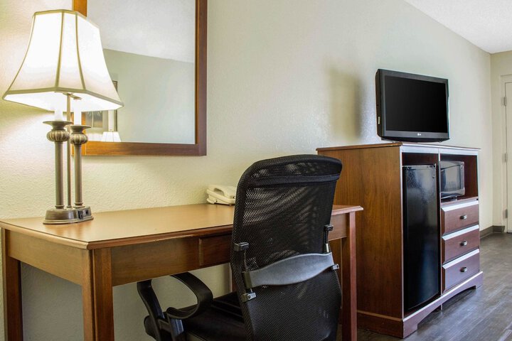 Room 31 of 43
