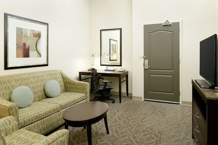 Room 18 of 36
