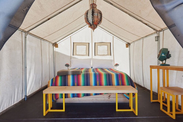 El Cosmico