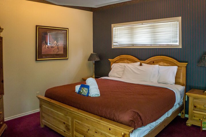 Candlewyck Cove Resort