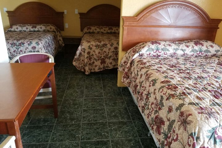 Room 19 of 30