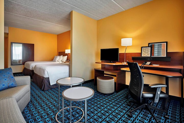 Room 13 of 26