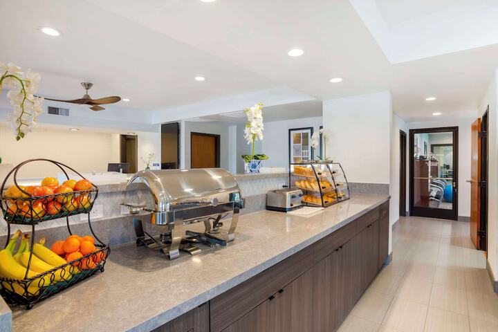 Best Western Exeter Inn & Suites