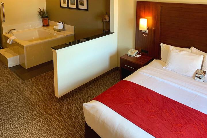 Room 16 of 25