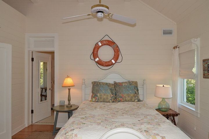 Cottage Rental Agency - Seaside Florida