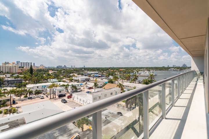 Costa Hollywood Beach Resort